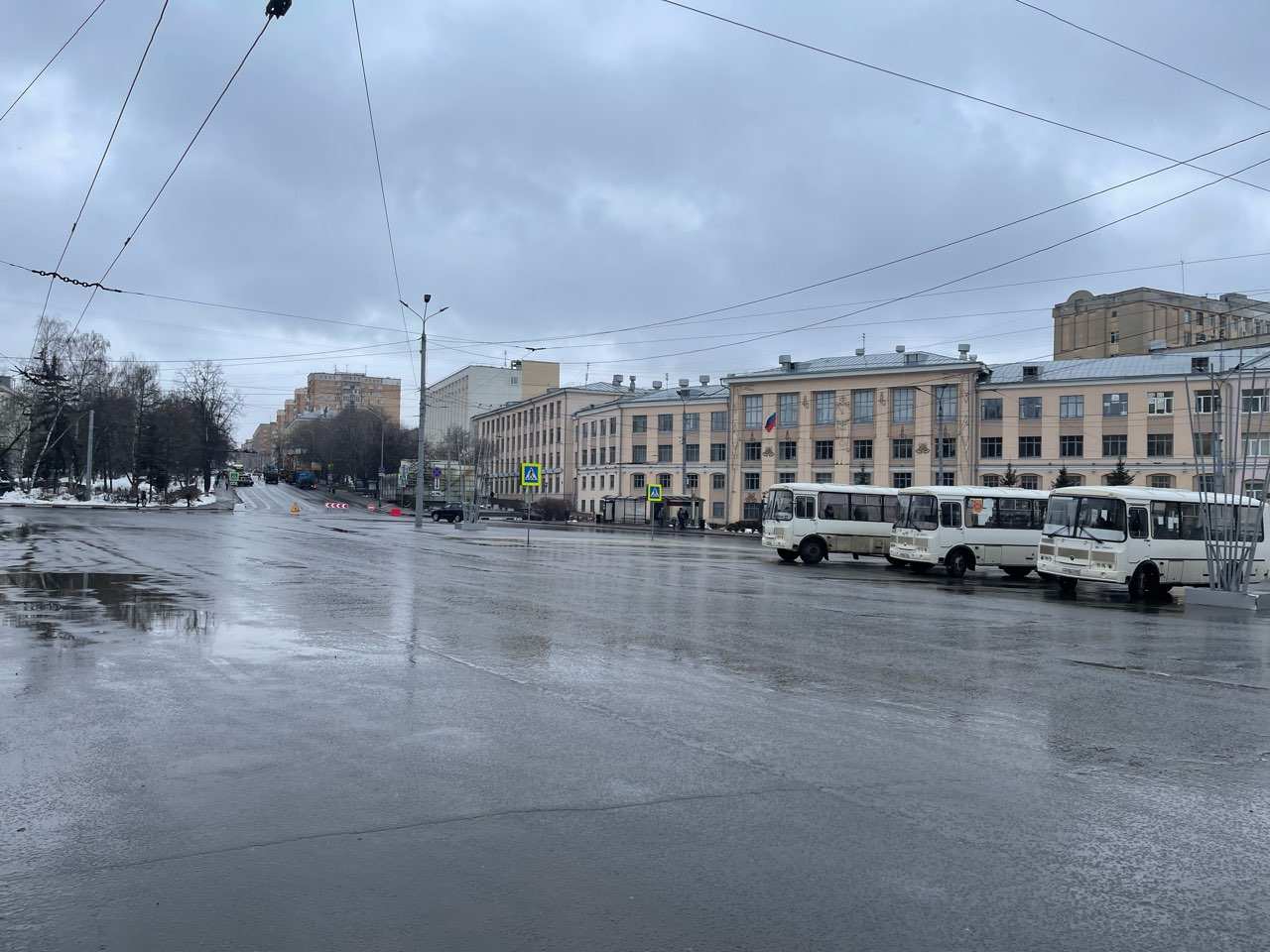 Нижегородцам показали пути обхода стройплощадки метро на площади Свободы - фото 1